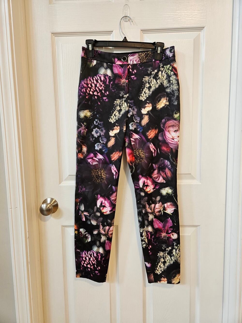 Ted Baker London Anuja Floral Print Tapered Ankle Pants Women's Size 1 US 4